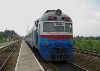 Антисанітарія, неприємний запах та сміття, – чим доводиться їздити жителям Тернопільщини