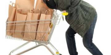 Не пощастило! У Тернополі спіймали злодія “на гарячому”