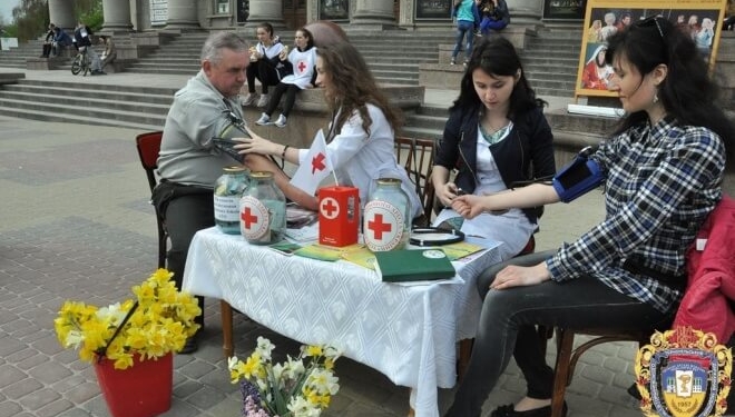 Що влаштували посеред Тернополя студенти-медики? (фото)