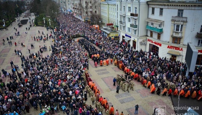 Стала відома дата Хресної ходи в Тернополі