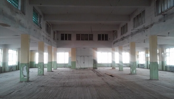 Закинута швейна фабрика у Тернополі здригнеться