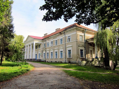 Чиновники Тернопільської області проти людей та військових?