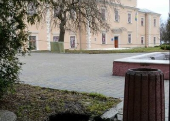 Тернополяни вимагають у влади щось містичне та небезпечне