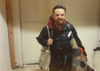 Тернополянин повернувся з Китаю після піврічної мандрівки автостопом