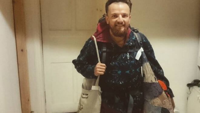 Тернополянин повернувся з Китаю після піврічної мандрівки автостопом