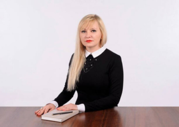 Чи є законною приватизація кімнат у гуртожитку на вул. Текстильній, 2