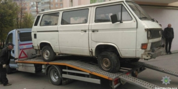 У Тернополі знайшли автомобіль-привид