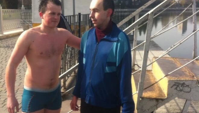 Тернополянин врятував життя чоловікові, який тонув на ставі. (ФОТО)
