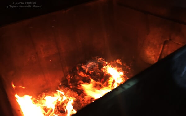 “Жартівники” у Тернополі ледь не спалили два будинки