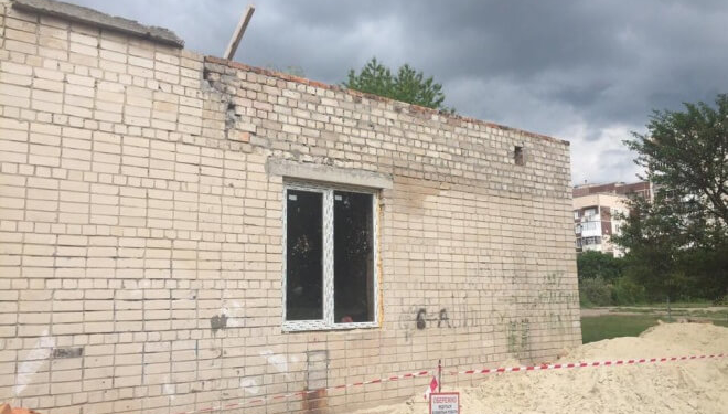 Ось як у Тернополі ремонтують новий медзаклад на Куліша (фото)