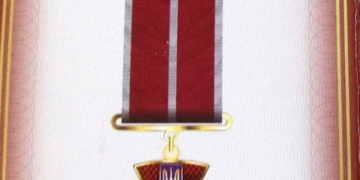 “Ця відзнака – подяка усім мешканцям”, – меру Тернополя вручили важливу нагороду