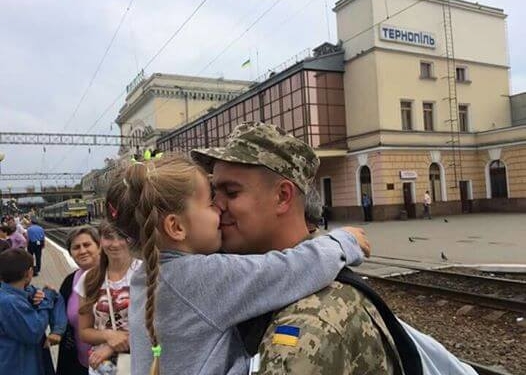 Маленька тернополянка чекала на тата із зони АТО 14 місяців!