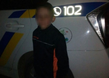 Як у сім’ї алкоголіків з Тернополя “виховували” дитину