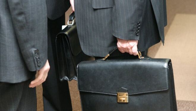 Чому тернопільським чиновникам з травня стає жити не солодко