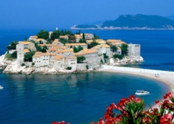 Молилися, щоб долетіти, – тернополянка розповіла про шокуючу відпустку