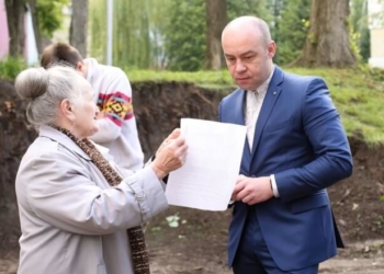 Міський голова Тернополя почув жителів БАМу