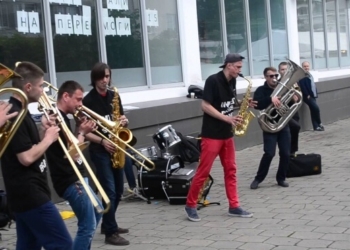 “Душа рветься на кавалки… Що додати?”, – про вуличних музикантів Тернополя