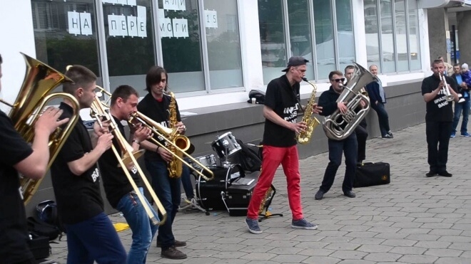 “Душа рветься на кавалки… Що додати?”, – про вуличних музикантів Тернополя