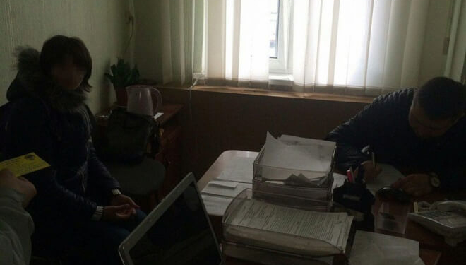 Як за 100 доларів тернополянка отримала купу неприємностей