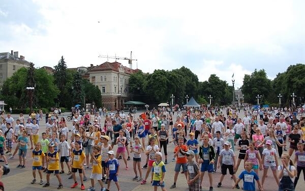 За підтримки будівельної компанія «Матла» відбувся масовий спортивний забіг «Рухаємо Тернопіль»