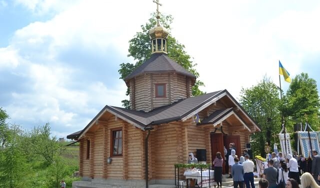 Жителі Тернополя отримали незвичайні грамоти