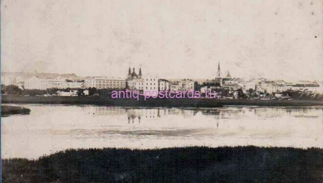 Тернопіль на свята виглядає так, ніби тут зграя диких кабанів віддала Богу душу