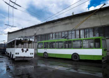 Вулицями Тернополя їздить менше тролейбусів