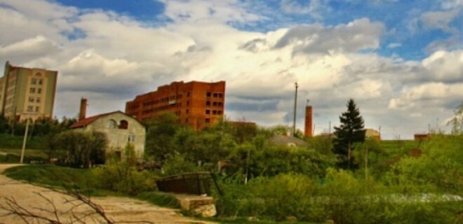 У аварійній будівлі на Тернопільщині обвалилася плита – є постраждалі