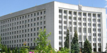 Для чого чиновники Тернопільщини найняли “армію” професорів?