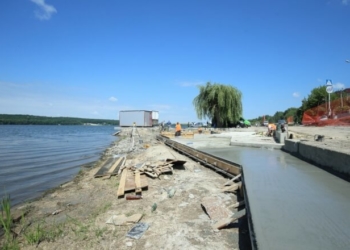 Цими днями частина Тернополя змінюється до невпізнання
