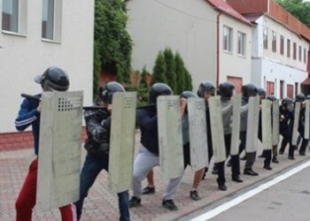 Тернопільські поліцейські намагалися це “погасити”