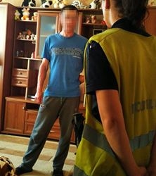 На шиї виднівся слід від шнурка, – дивна історія з Тернополя