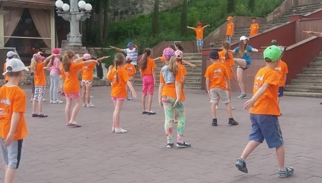 Як студенти з Африки співали разом з тернопільськими дітлахами (відео)