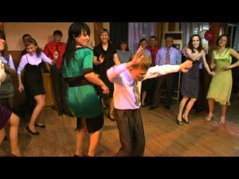 Як на Тернопільщині чоловік у прямому сенсі прогуляв телефон