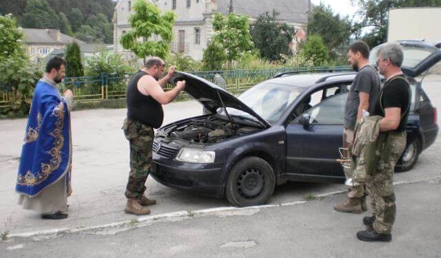 Тернопільщина знов допомагає – для бійців АТО люди купили “фольксваген”