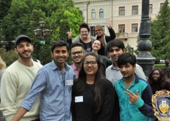 Чому центром Тернополя бігали іноземці?