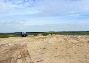 Сміттєва ситуація у Львові та Тернополі:  на Львівщині горять сміттєзвалища, а на Тернопільщині садять дерева