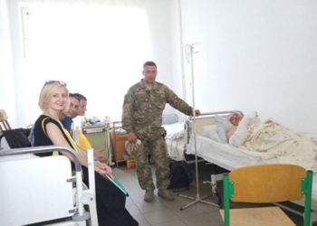 Тернопільському волонтеру, який сильно опікся, потрібно багато ліків