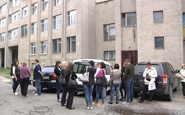 У загибелі учнів та завуча директор школи звинувачує організаторів фестивалю (Відео)