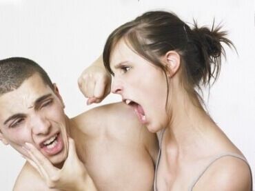 Тернополянку можуть кинути за грати через сварку з чоловіком