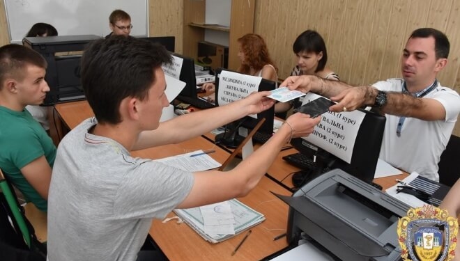 У якому університеті Тернополя абітурієнти роблять ажіотаж?