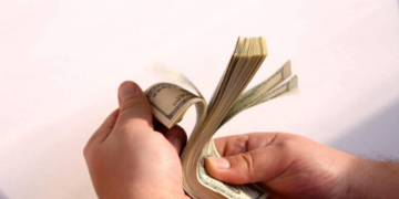 Кому з жителів Тернопільщини столичні чиновники “підкинуть грошенят”?