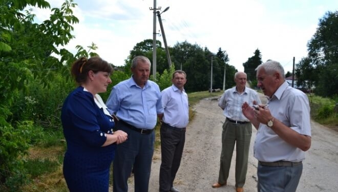 “Наполеонівські плани”, або як чиновник з Тернопільщини дав на ремонт дороги аж.. десять днів