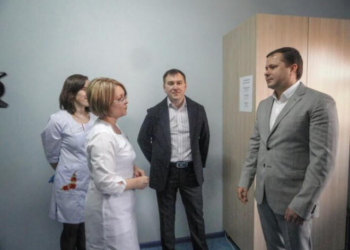 Сотні тернополян обстежують шлунок та стравохід на новому обладнанні, яке для онкодиспансеру купив Ігор Гуда