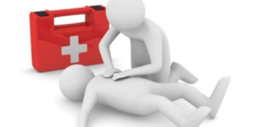 Тернополян вчитимуть, як проводити реанімацію та рятувати життя