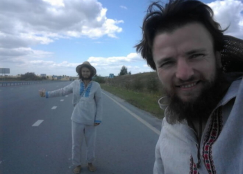 Житель Тернопільщини збирається пройти босим 2080 кілометрів