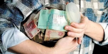 Як тернополянка віддала псевдополіцейському усі гроші