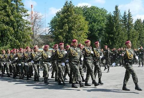 Тернополян кличуть подивитися на урочисту присягу