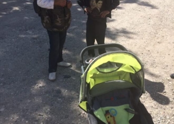 Оце наглість: циганчата обікрали у Тернополі молоду маму