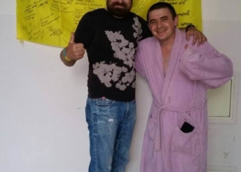 Волонтер з Тернополя, у руках якого вибухнула пляшка, вдома і потребує реабілітації